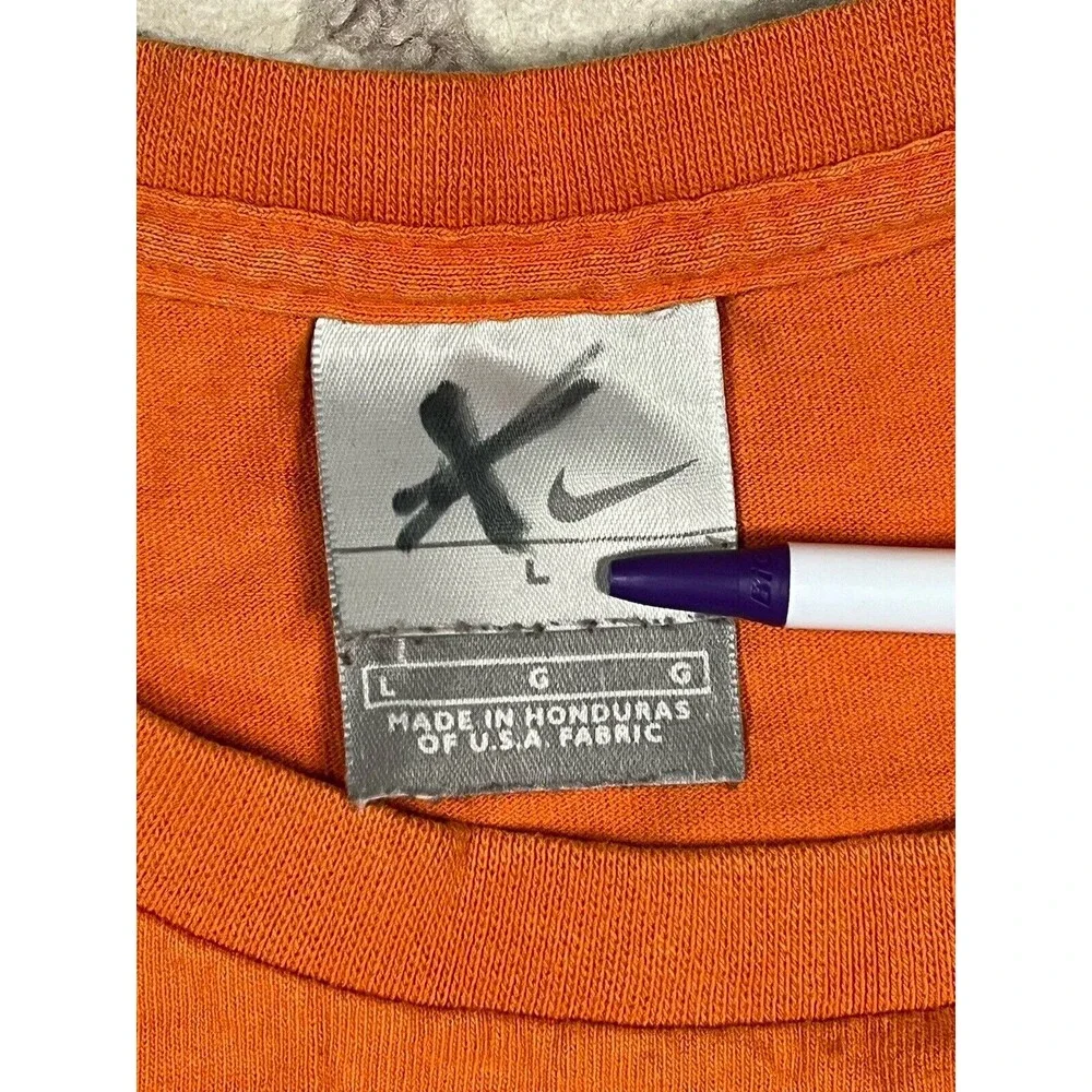 Vintage Y2K Nike Silver Tag Orange Center Nike Spell Out Shirt Size Large